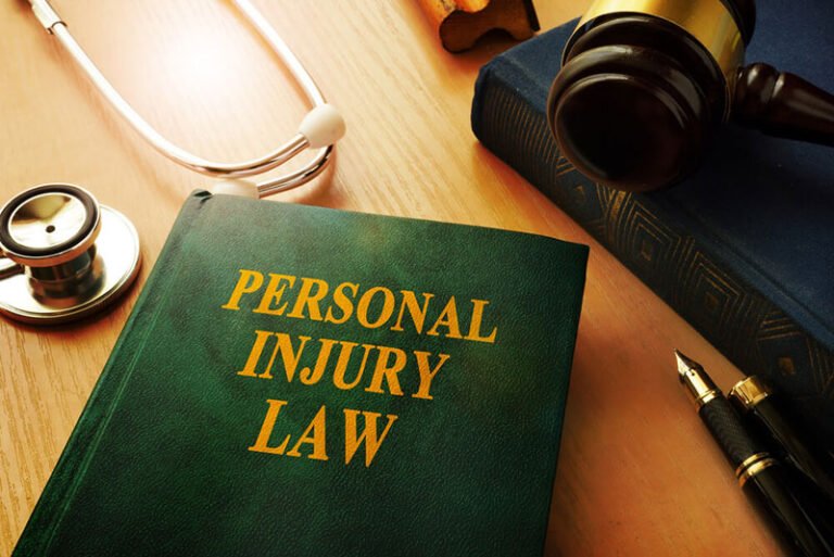 6 Qualities of a Good Personal Injury Lawyer